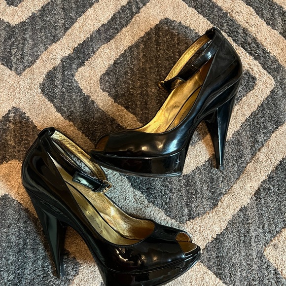 Giuseppe Zanotti peep toe platform leather heel sz 39.5 - Picture 2 of 8